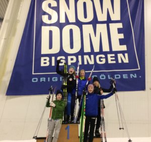 v.l. Schüler auf dem Foto von links nach rechts: Hanno Gerlach, Mia Lotta Gerlach, Magnus Rappuhn, Anabel Schetzschen, Julius Langer, abwesend: Finja Kaus